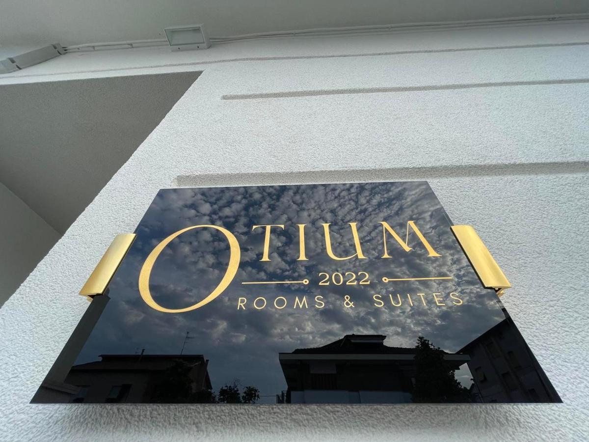 Otium Rooms / Camere E Appartamenti Morrovalle Exterior foto