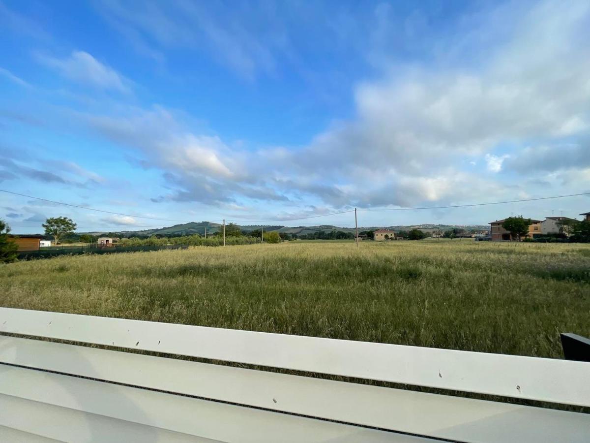 Otium Rooms / Camere E Appartamenti Morrovalle Exterior foto