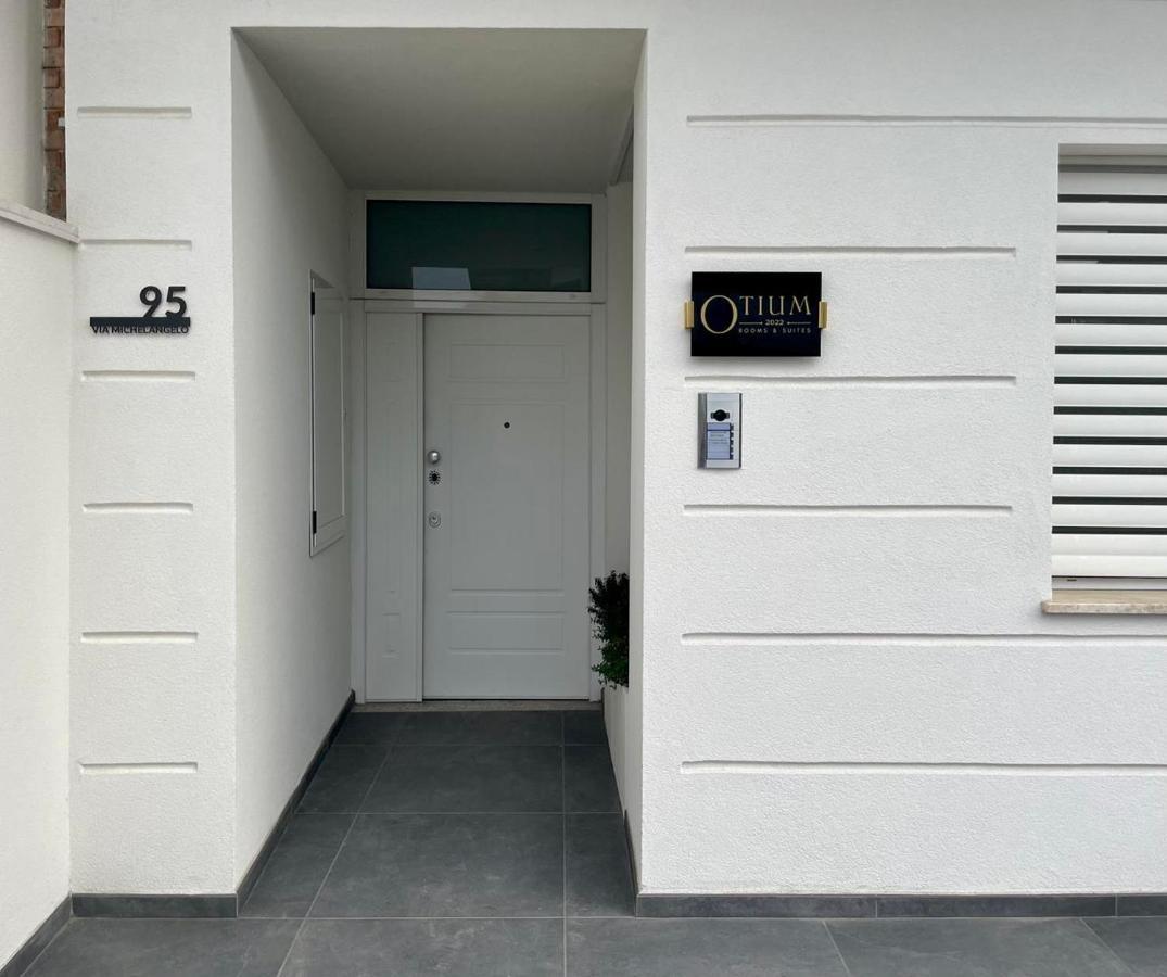Otium Rooms / Camere E Appartamenti Morrovalle Exterior foto