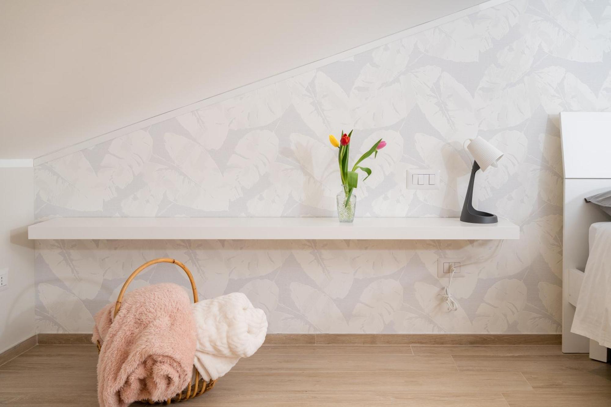 Otium Rooms / Camere E Appartamenti Morrovalle Exterior foto